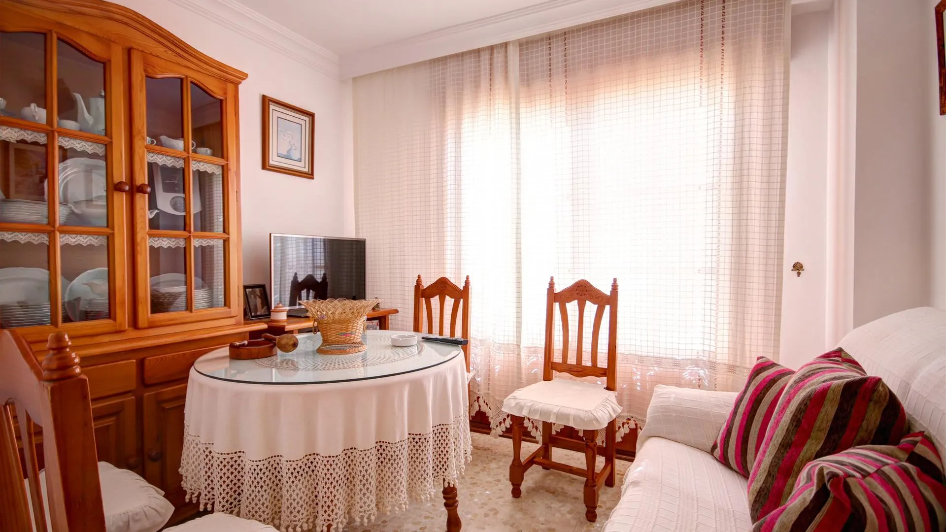 Comprar apartamento con 3 dormitorios en Estepona Casco Antiguo