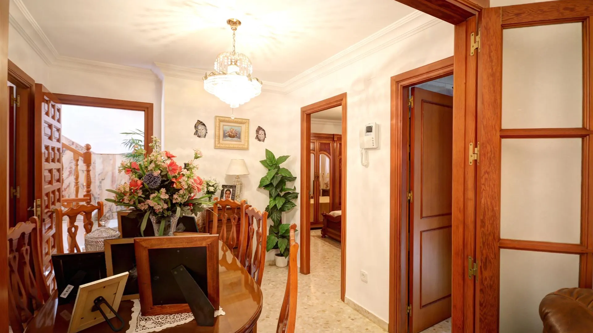 Comprar apartamento con 3 dormitorios en Estepona Casco Antiguo