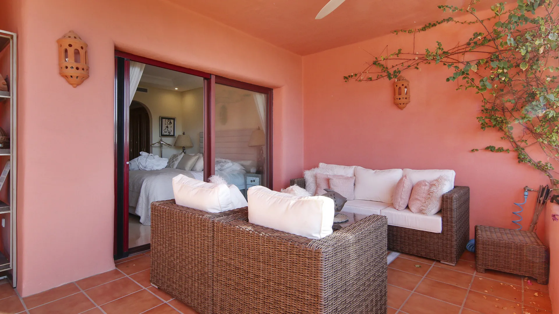 Ground floor apartment with 3 bedrooms for sale in Cabo Bermejo