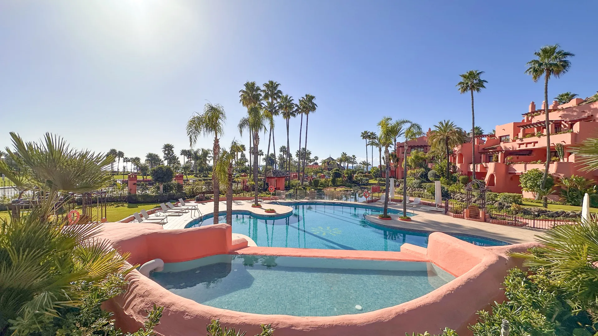 Ground floor apartment with 3 bedrooms for sale in Cabo Bermejo