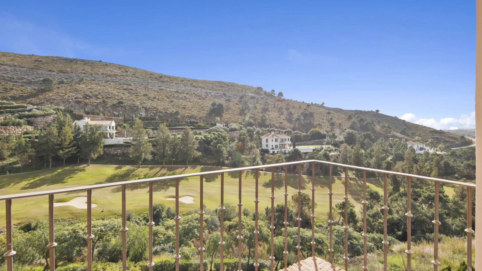 Se vende villa en Marbella Club Golf Resort de 3 dormitorios