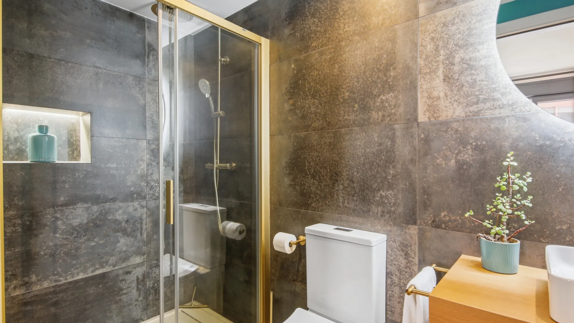 For sale Estepona Old Town town house with 4 bedrooms