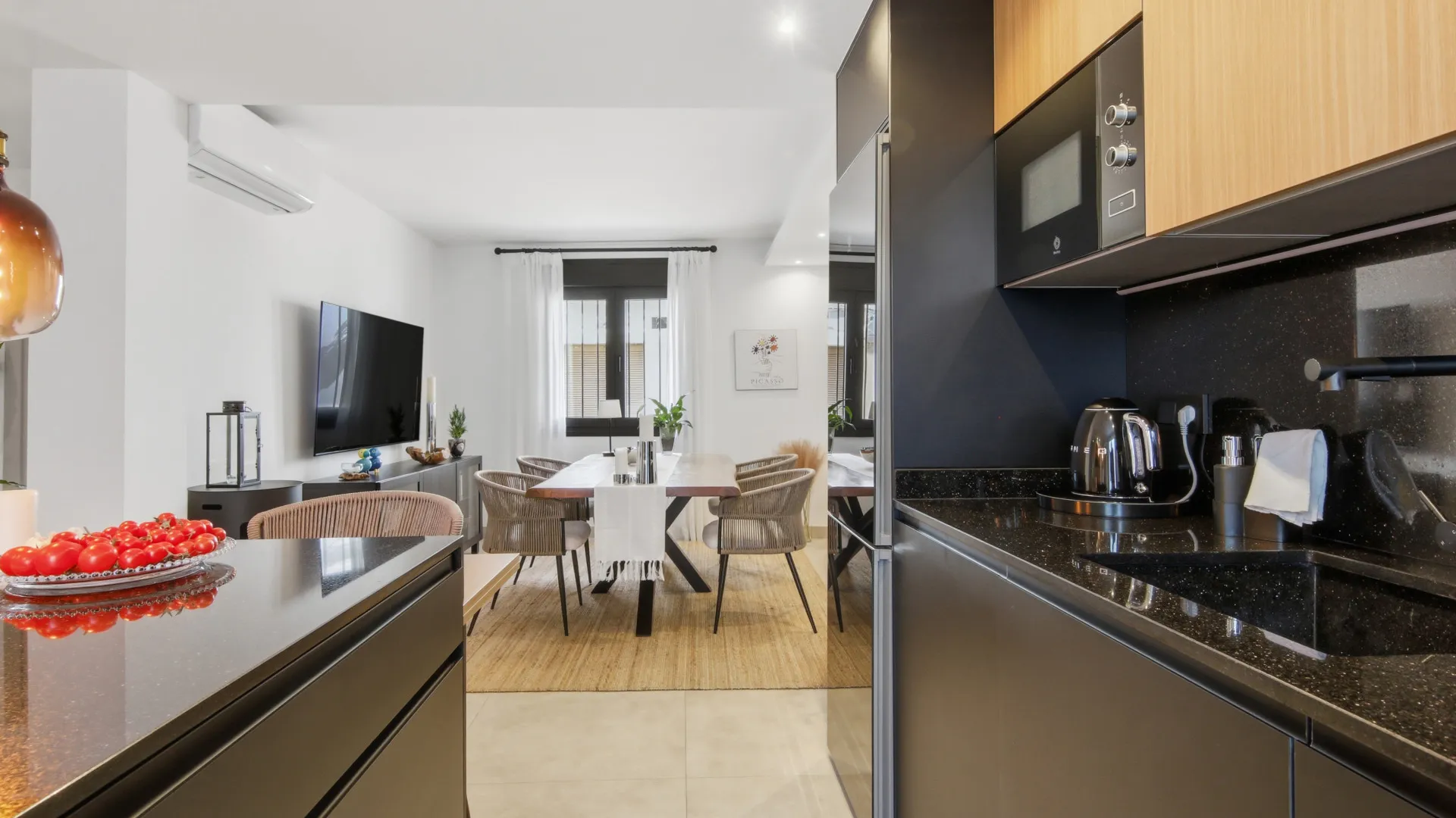 For sale Estepona Old Town town house with 4 bedrooms