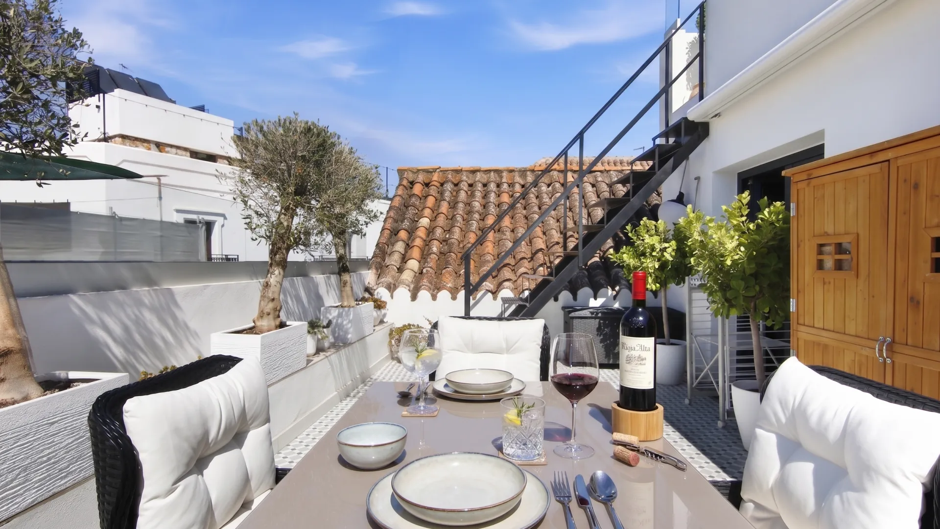 For sale Estepona Old Town town house with 4 bedrooms