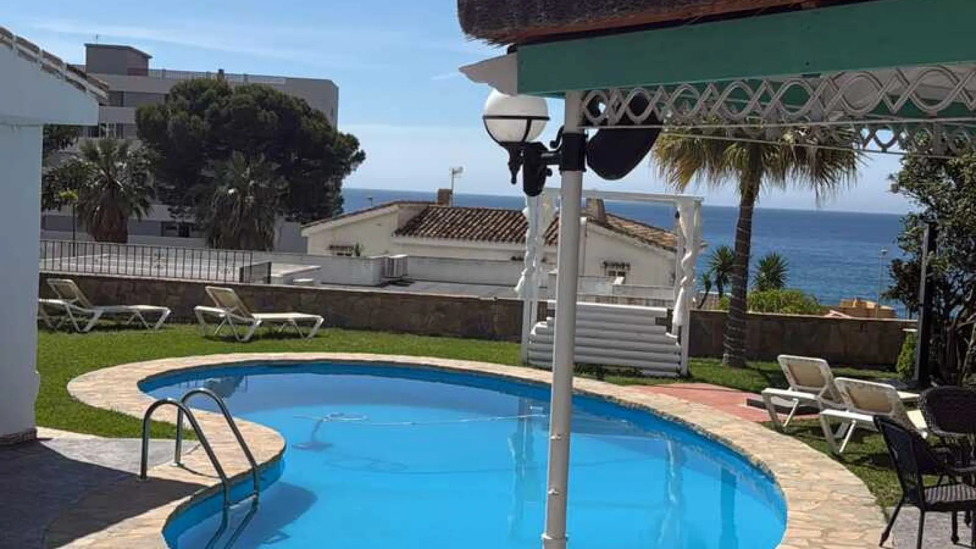 For sale Benalmadena villa with 2 bedrooms