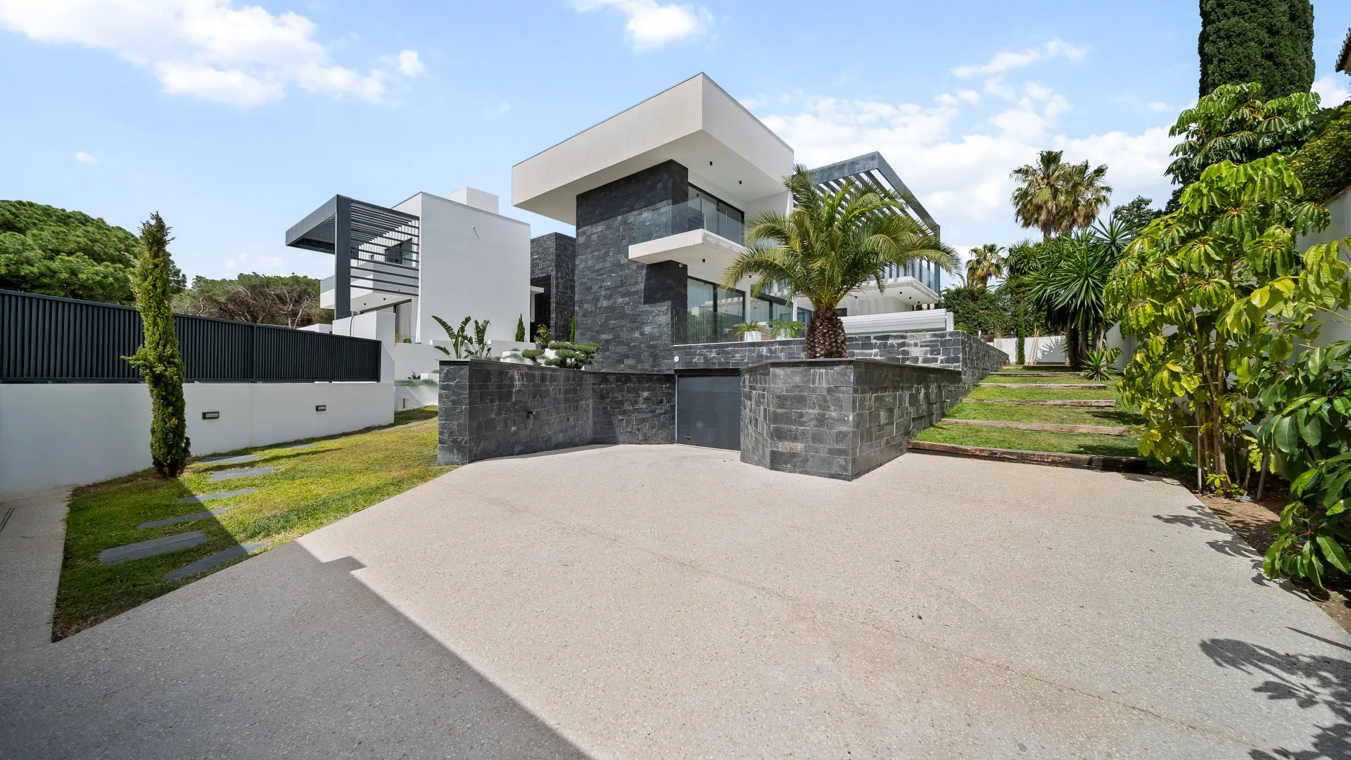 Marbesa, villa con 4 dormitorios a la venta