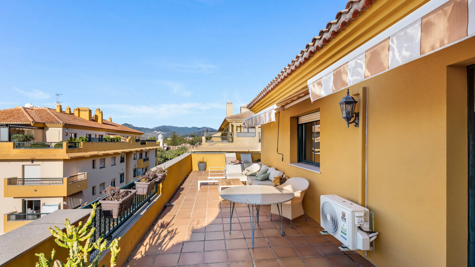 Se vende Ático en San Pedro de Alcantara