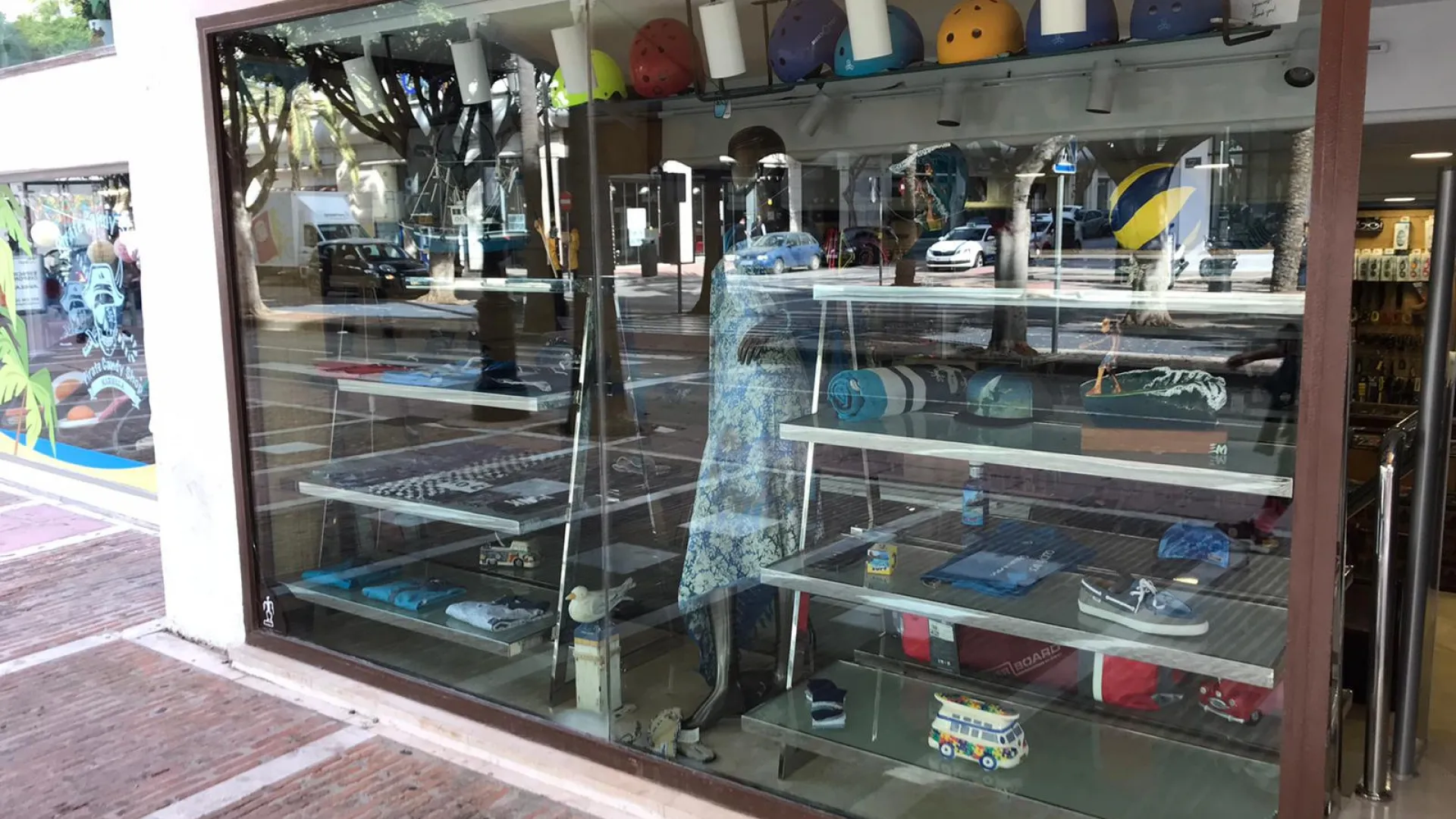 Puerto commercial premises for sale