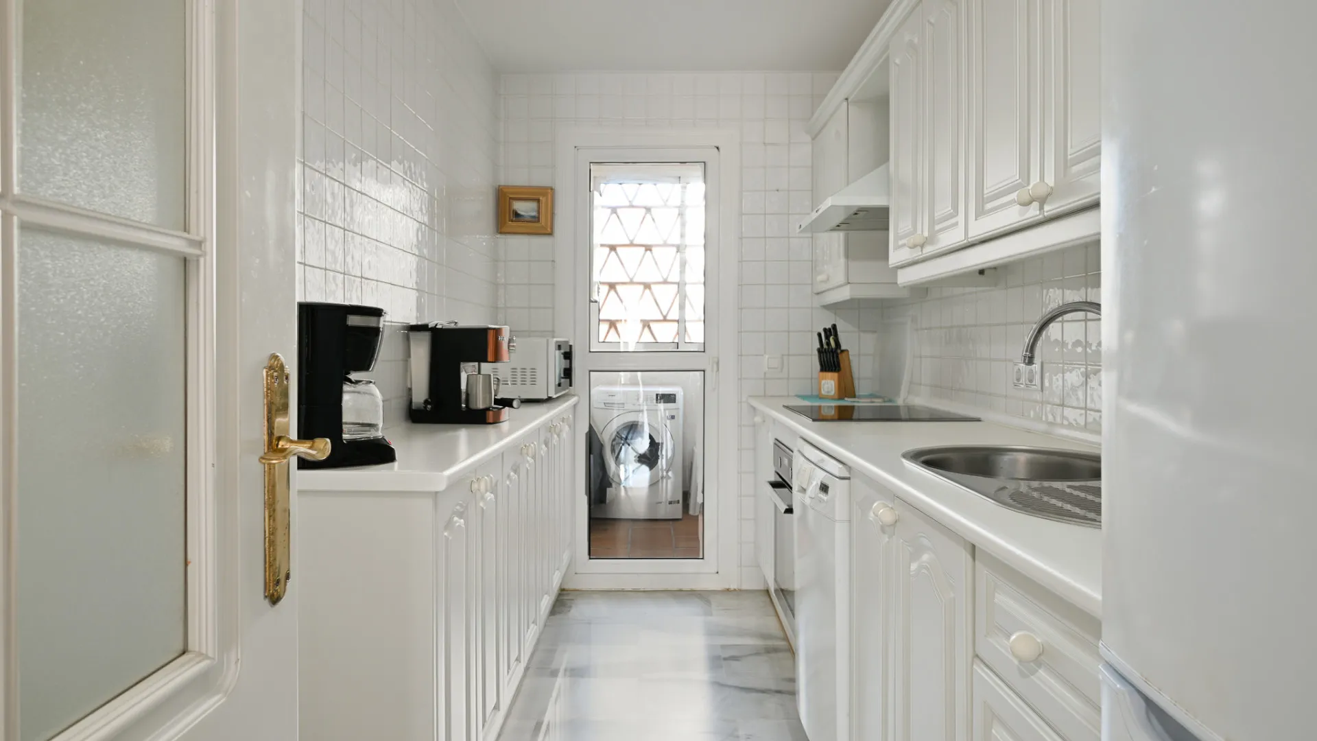 Calahonda 2 bedrooms apartment for sale