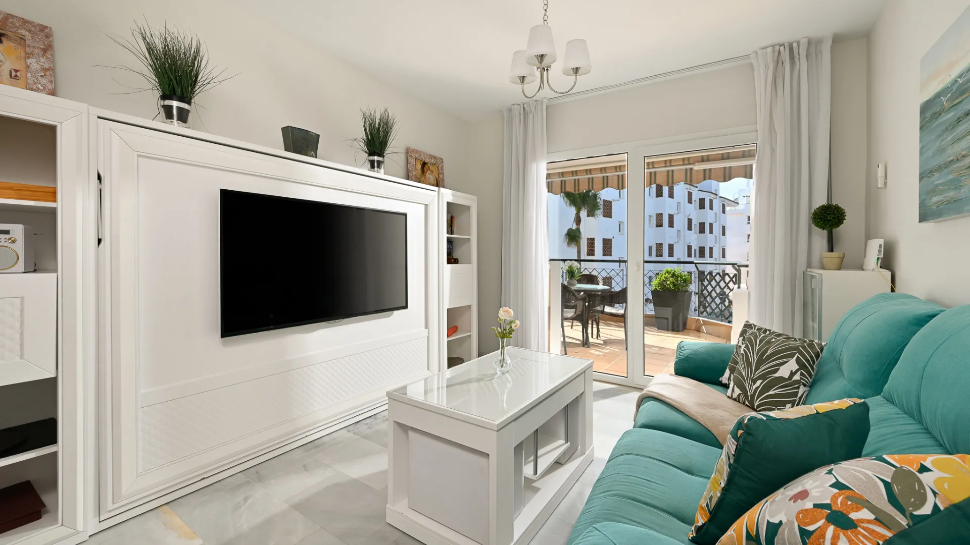 Calahonda 2 bedrooms apartment for sale