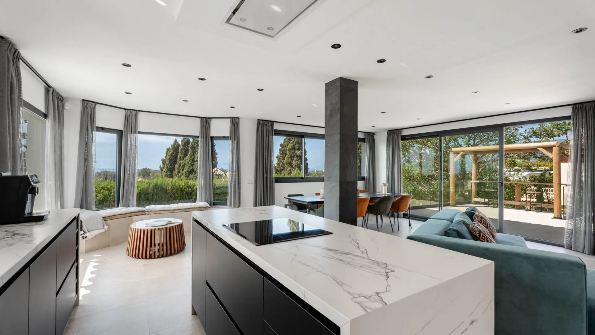 Elviria, villa en venta