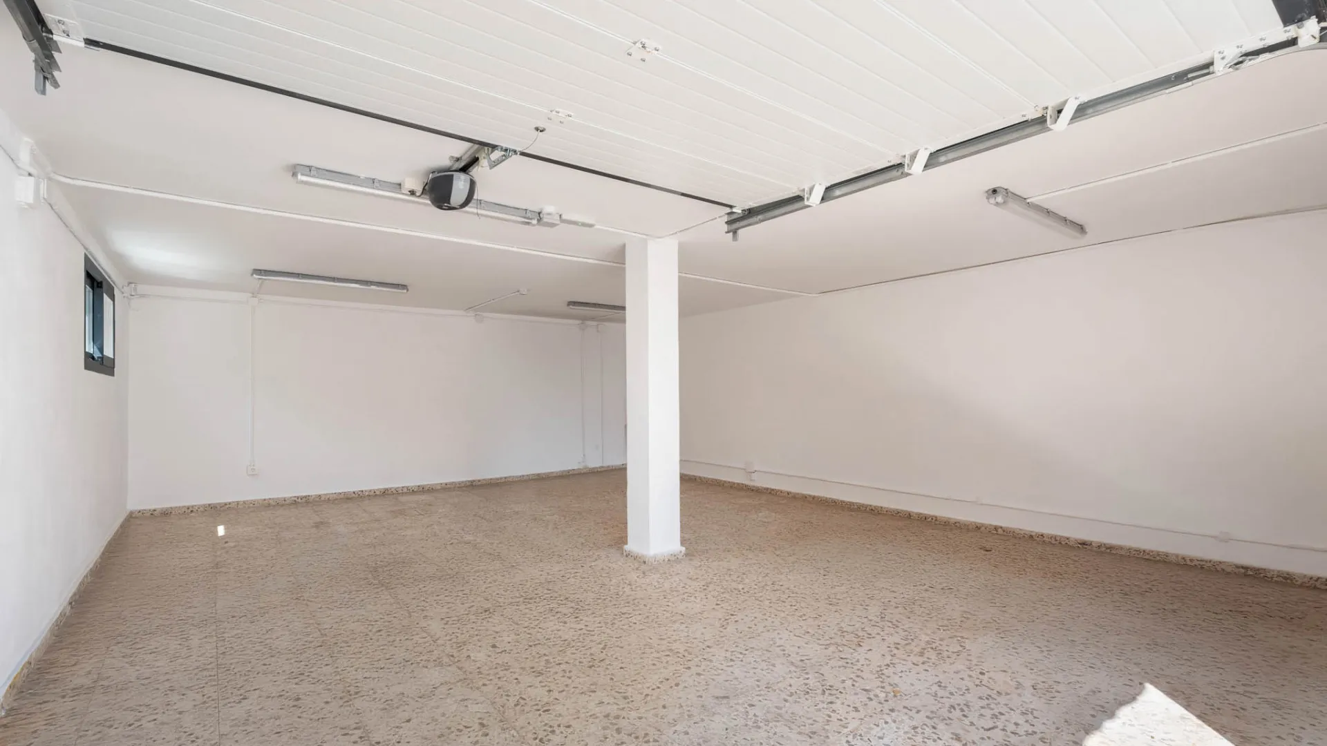 Elviria, villa en venta