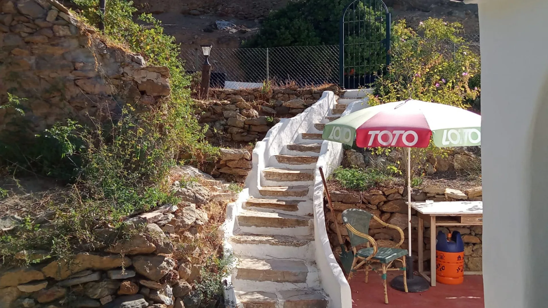 Finca for sale in Casares