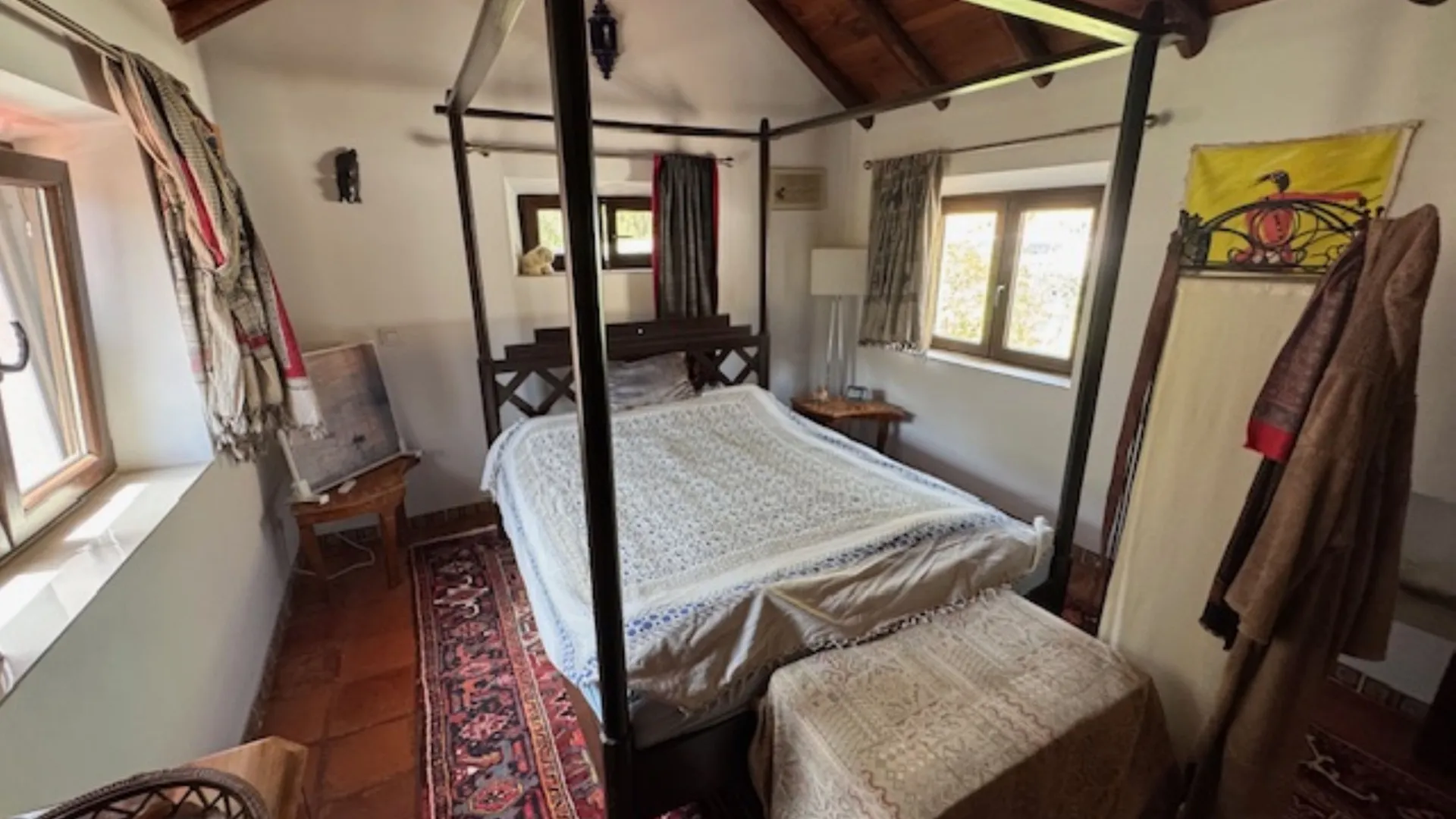 Finca for sale in Casares