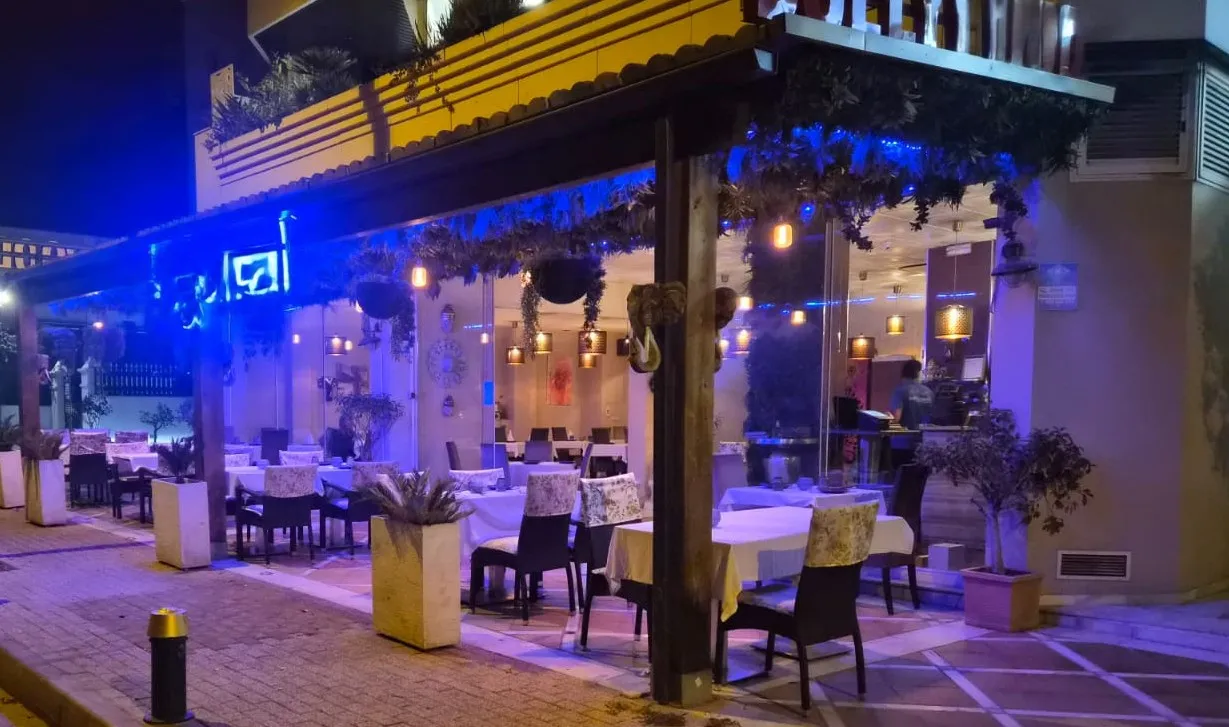 For sale Nueva Andalucia restaurant