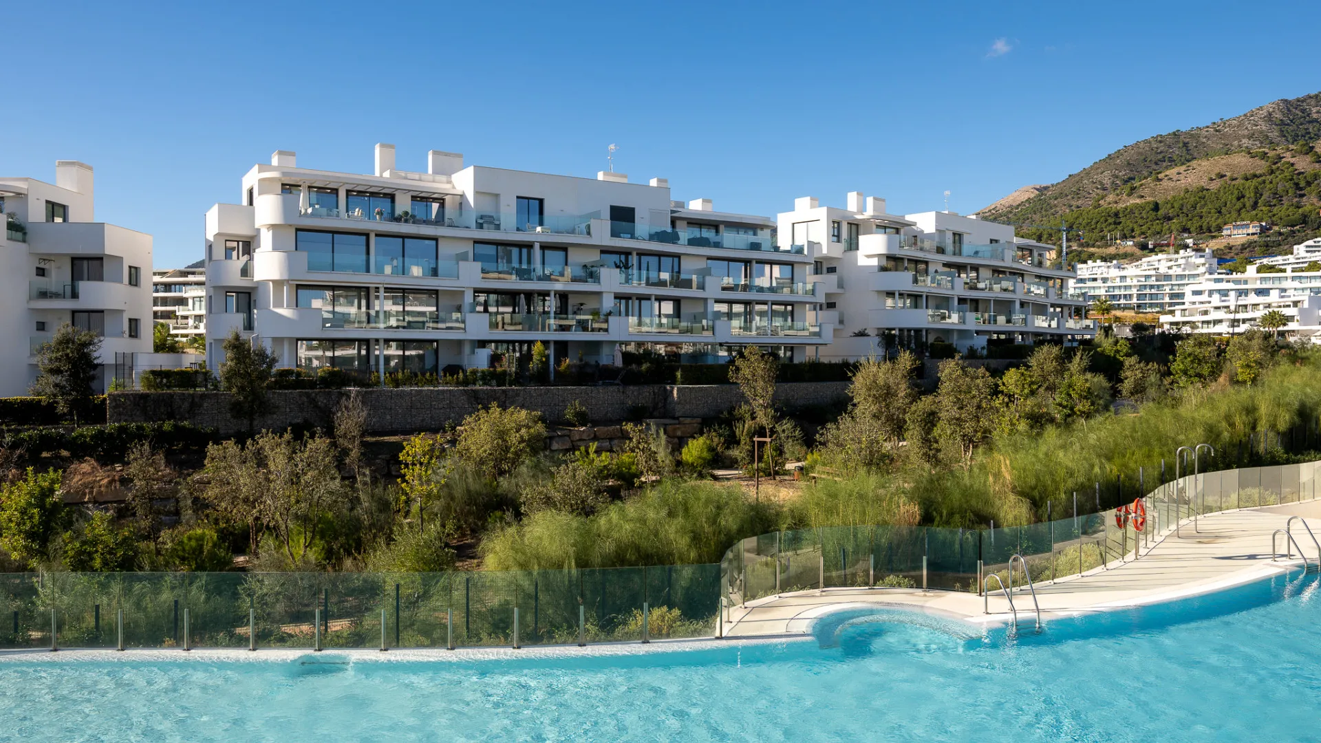 Fuengirola 2 bedrooms apartment for sale
