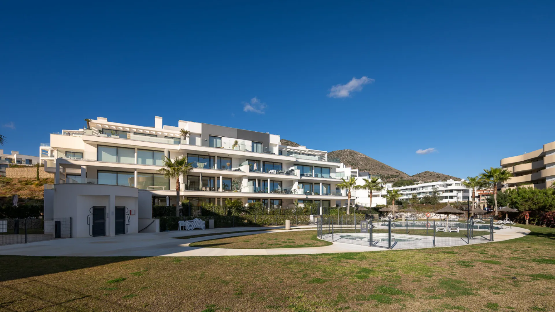 Fuengirola 2 bedrooms apartment for sale