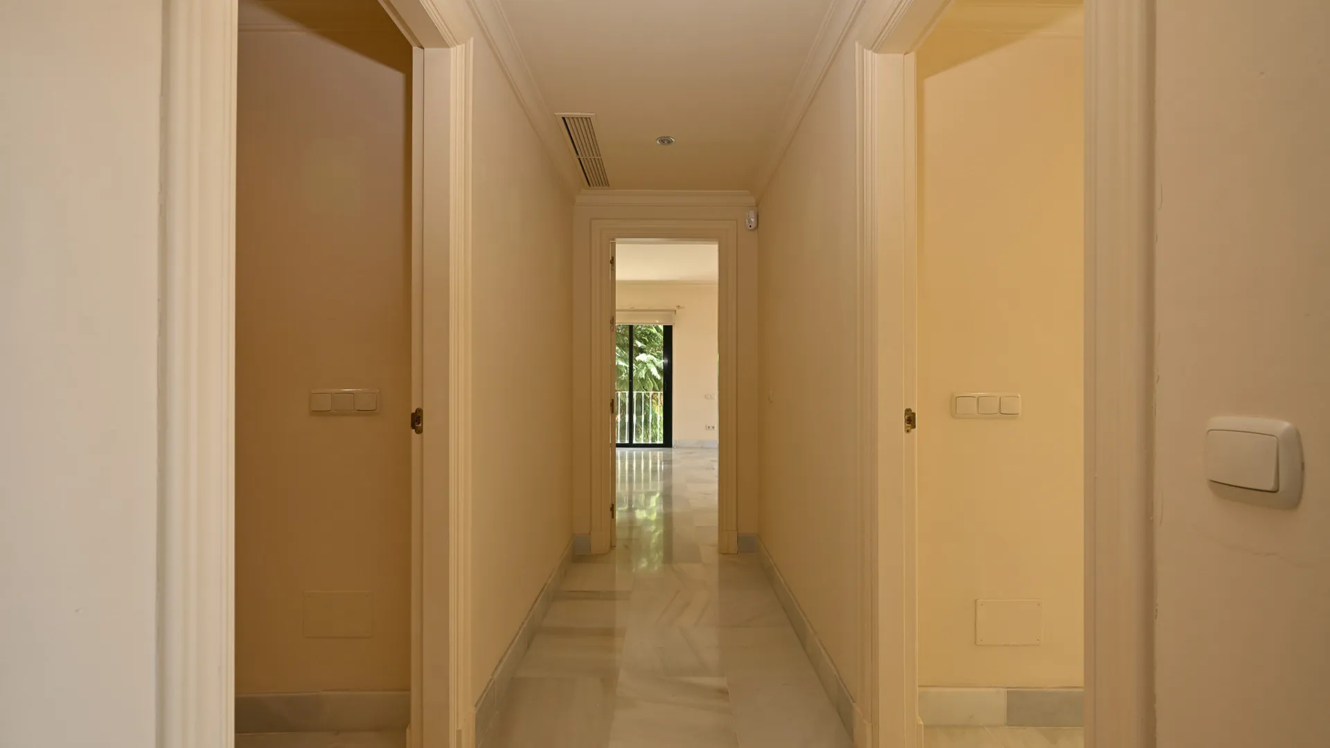 For sale apartment with 3 bedrooms in Monte Halcones