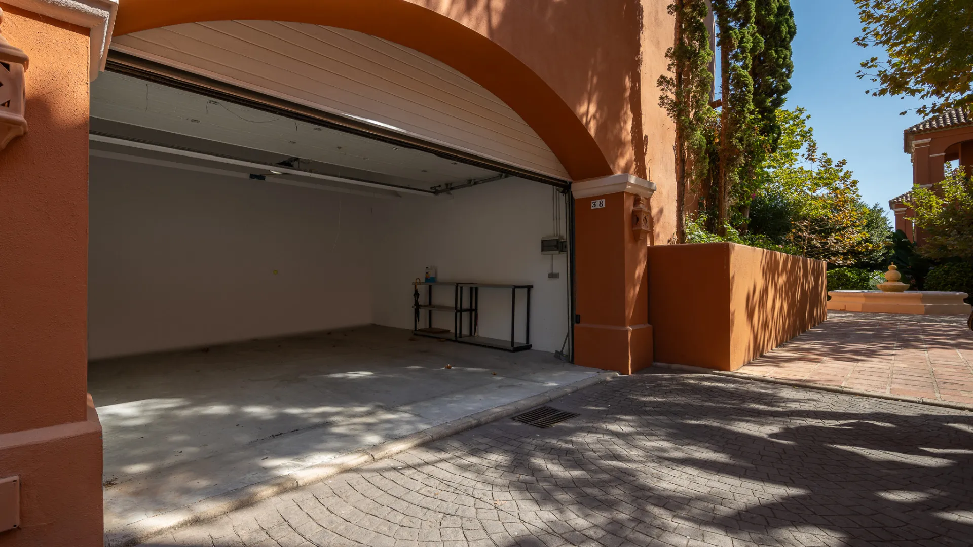 For sale apartment with 3 bedrooms in Monte Halcones