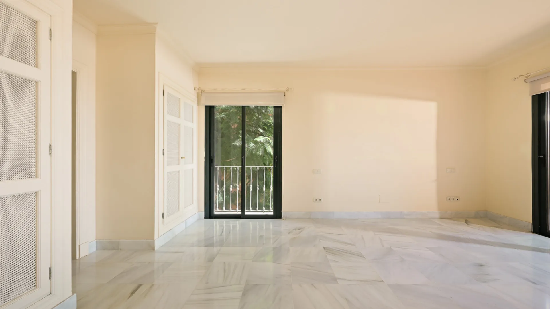 For sale apartment with 3 bedrooms in Monte Halcones