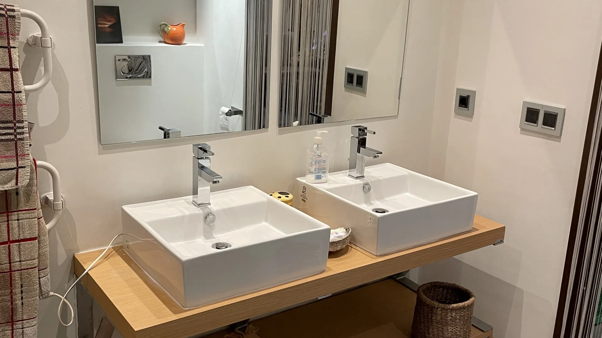 5 bedrooms villa for sale in Los Arqueros