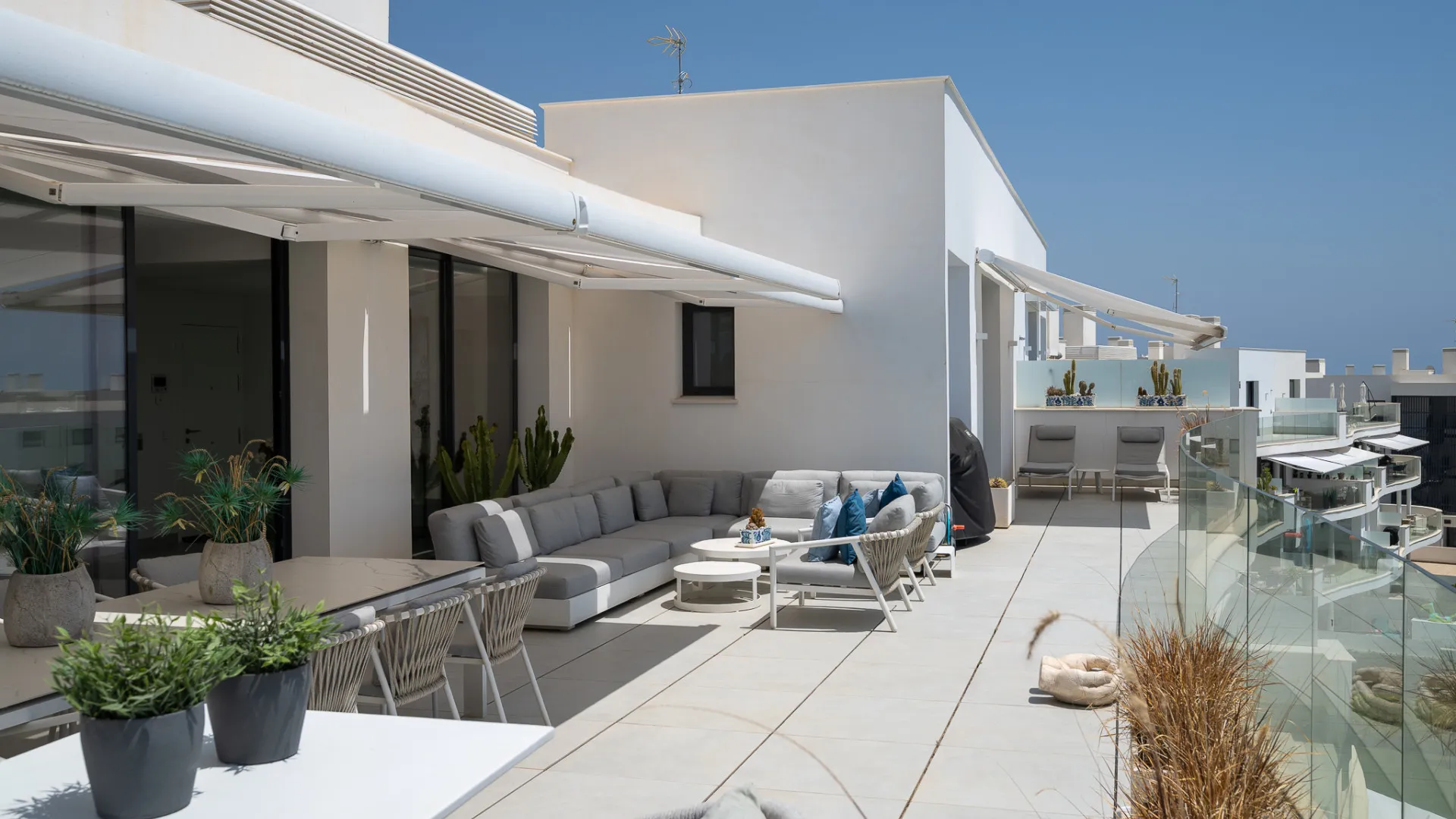 For sale El Higueron 3 bedrooms penthouse