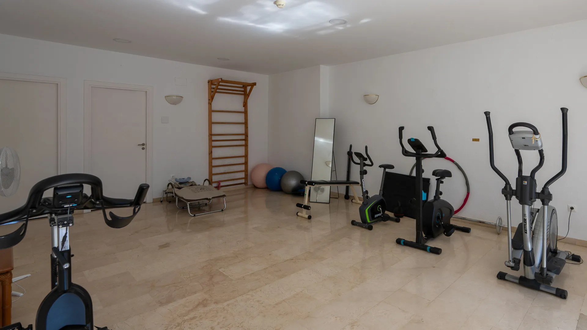 Atalaya apartment for sale