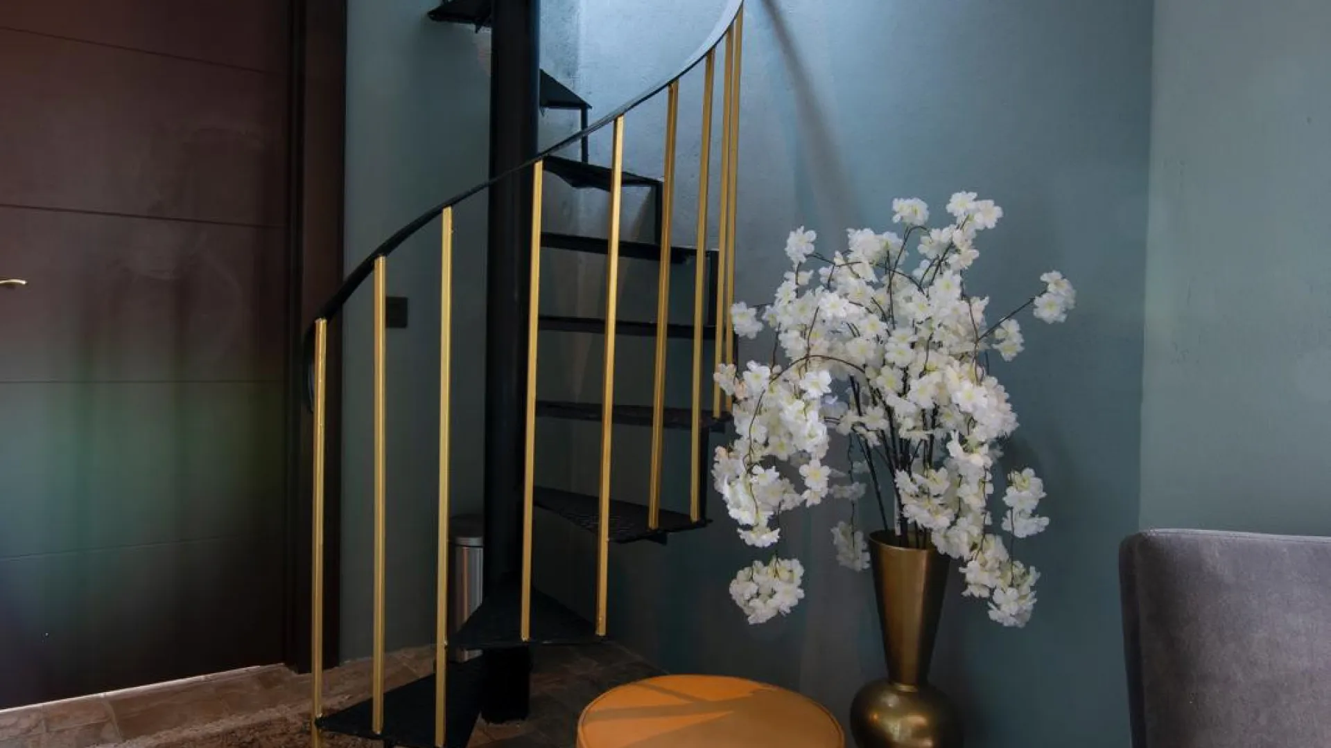 For sale town house with 2 bedrooms in Estepona Town