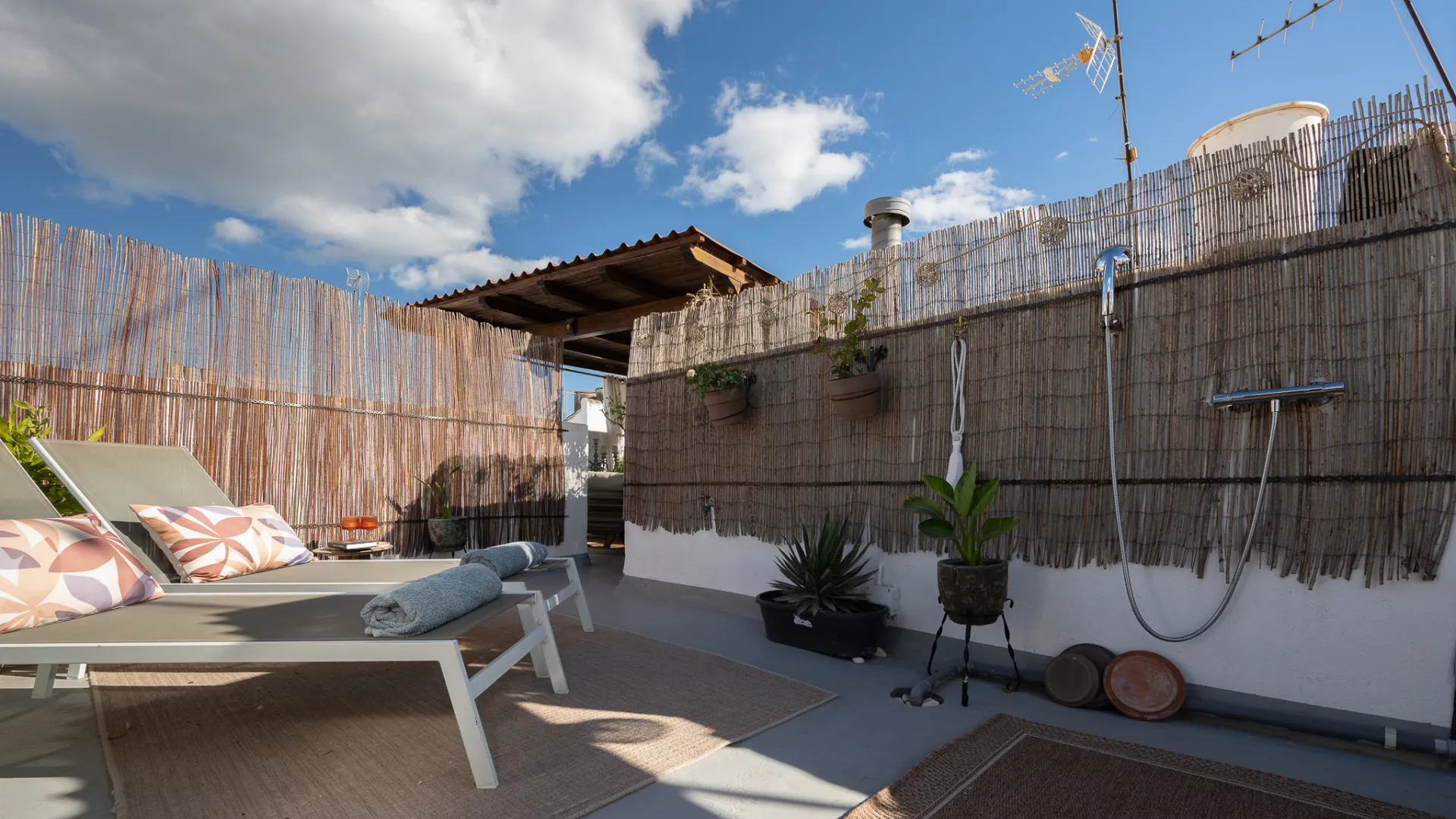 For sale town house with 2 bedrooms in Estepona Town