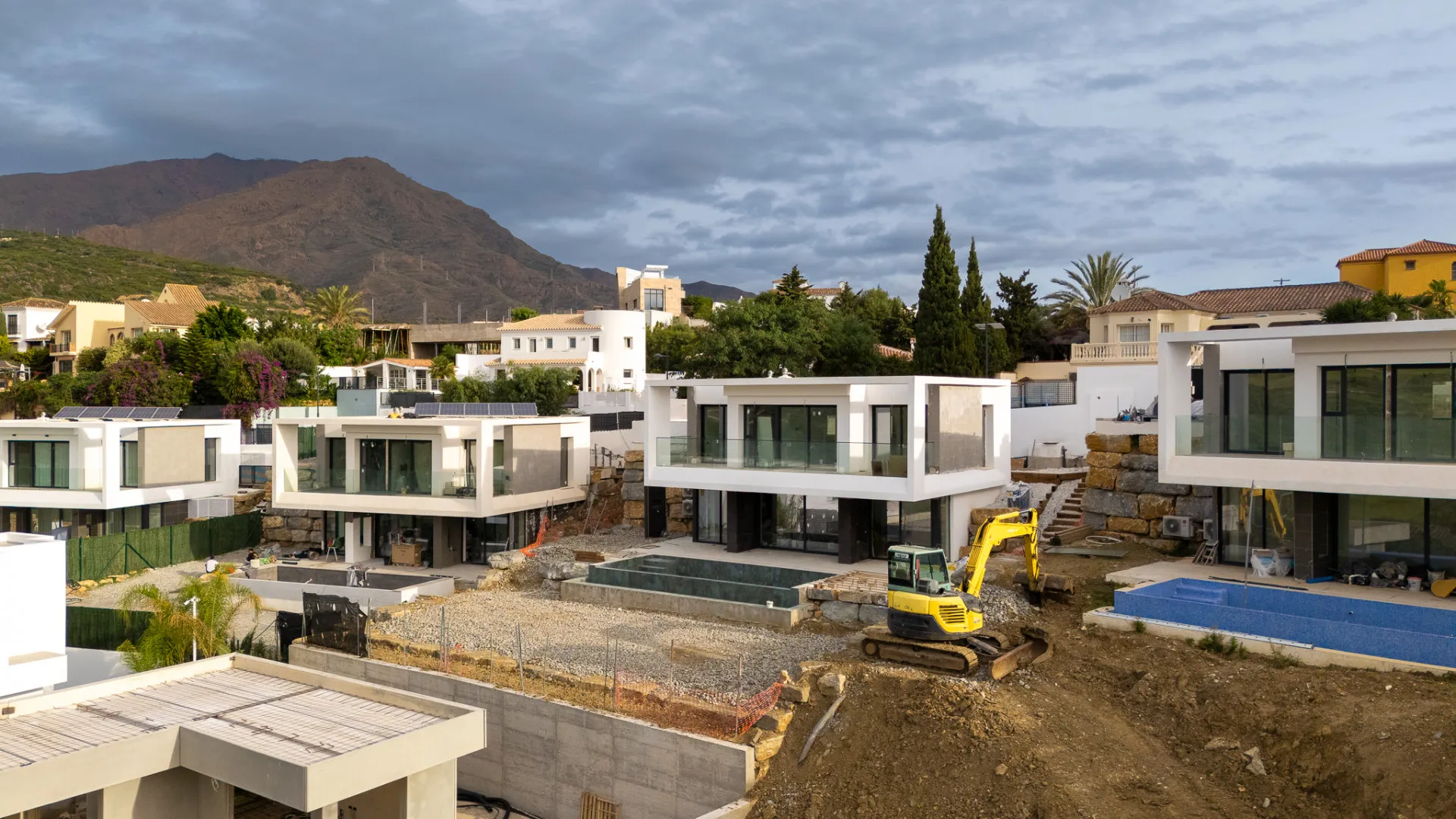 Buy villa in Valle Romano