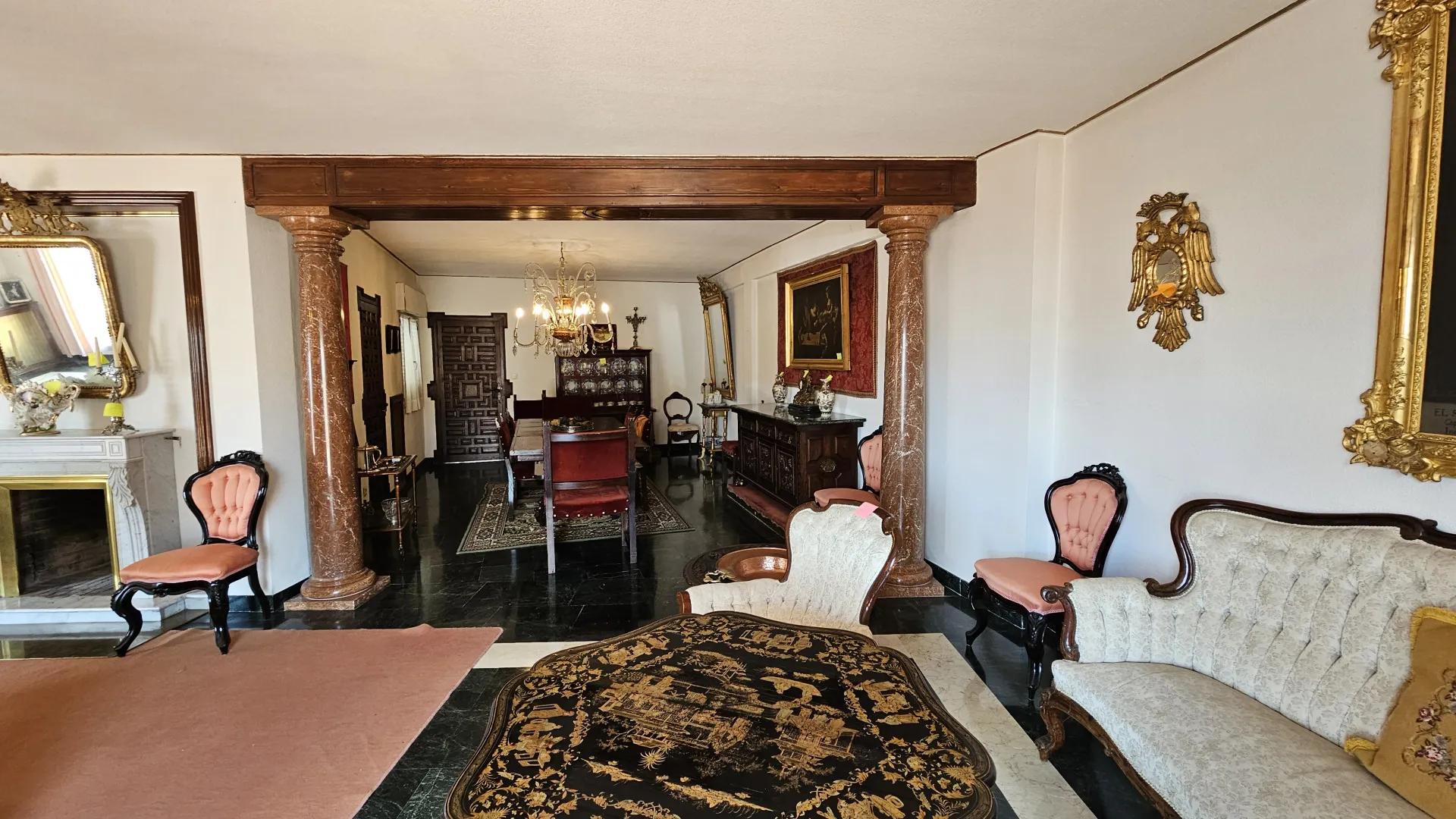 Ático a la venta con 7 dormitorios en Antequera