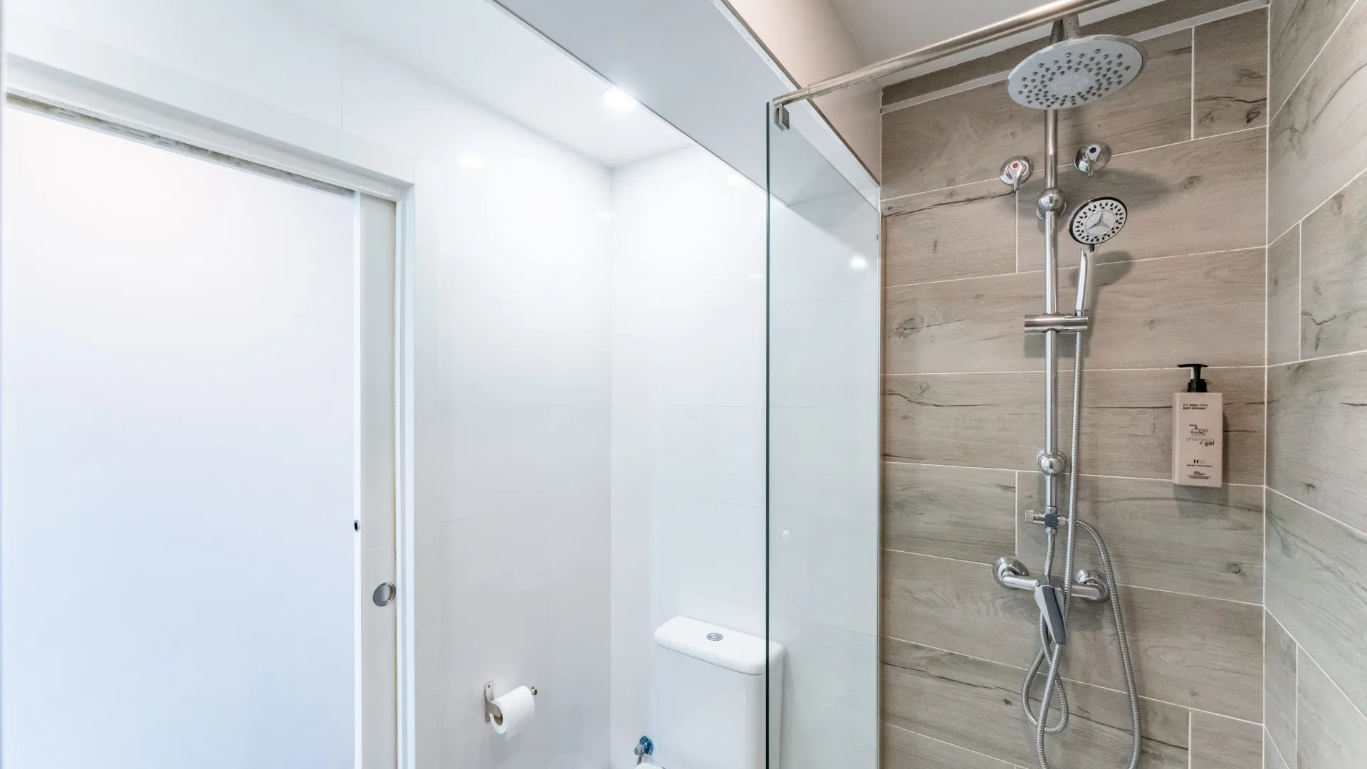 Apartamento planta baja a la venta en Benalmadena Costa