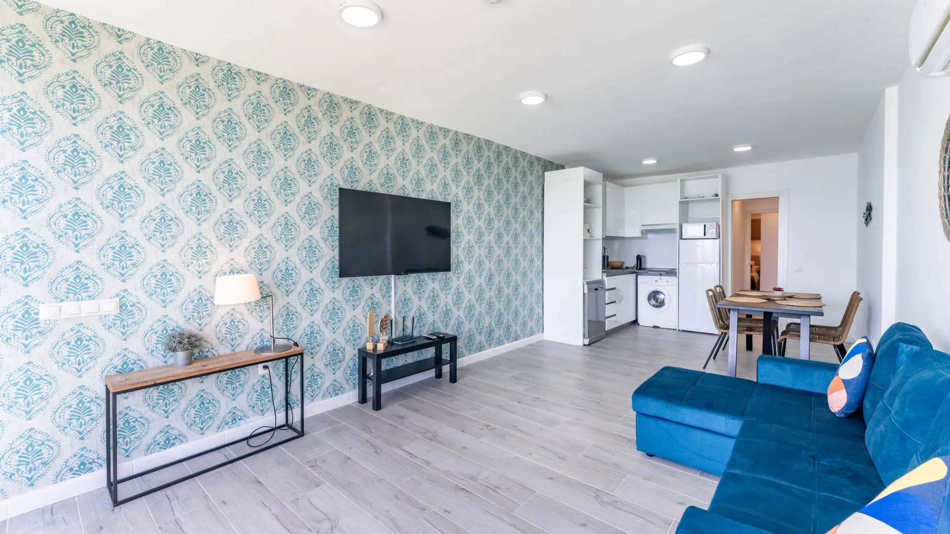 Apartamento planta baja a la venta en Benalmadena Costa