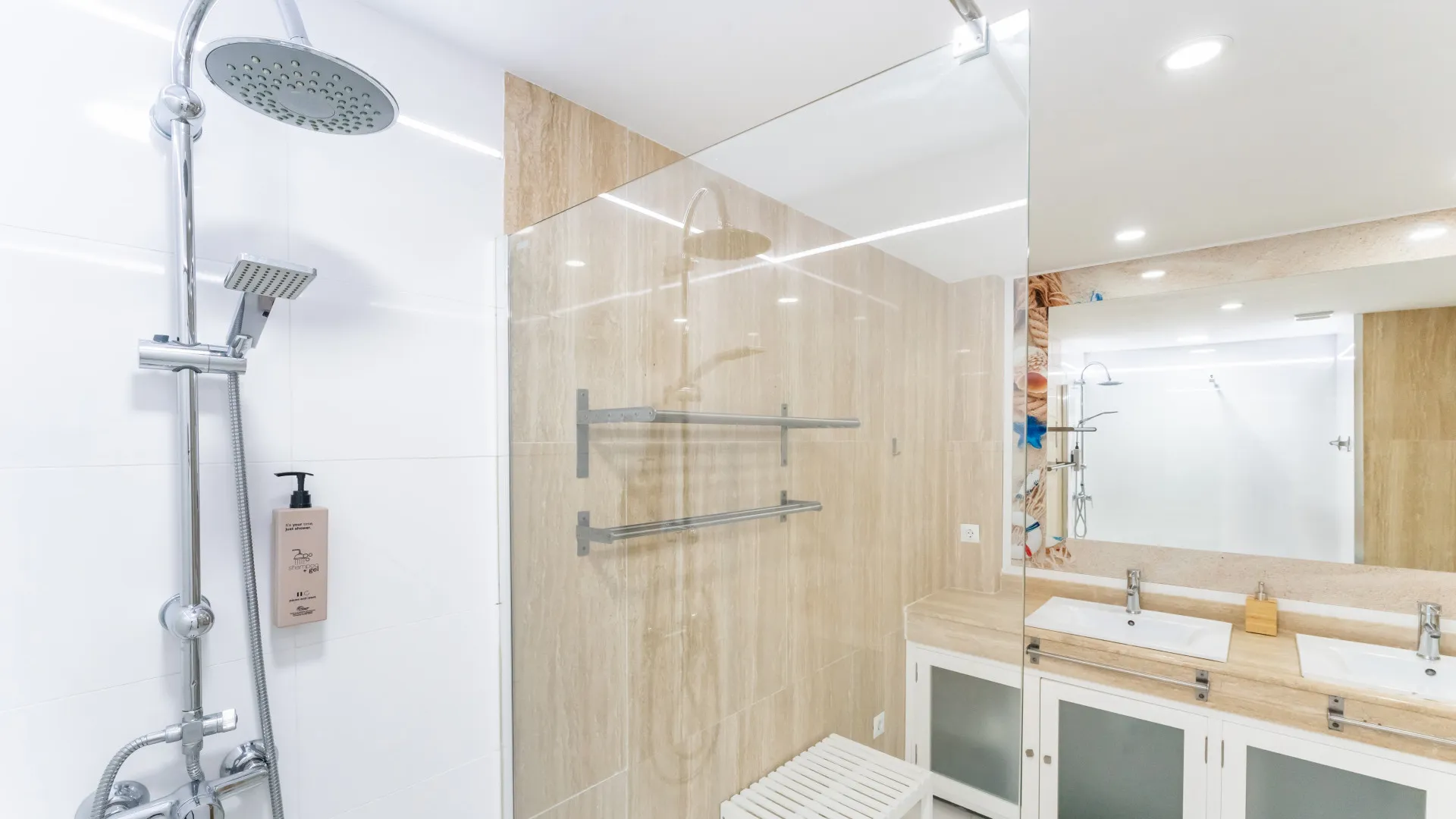 Apartamento planta baja a la venta en Benalmadena Costa