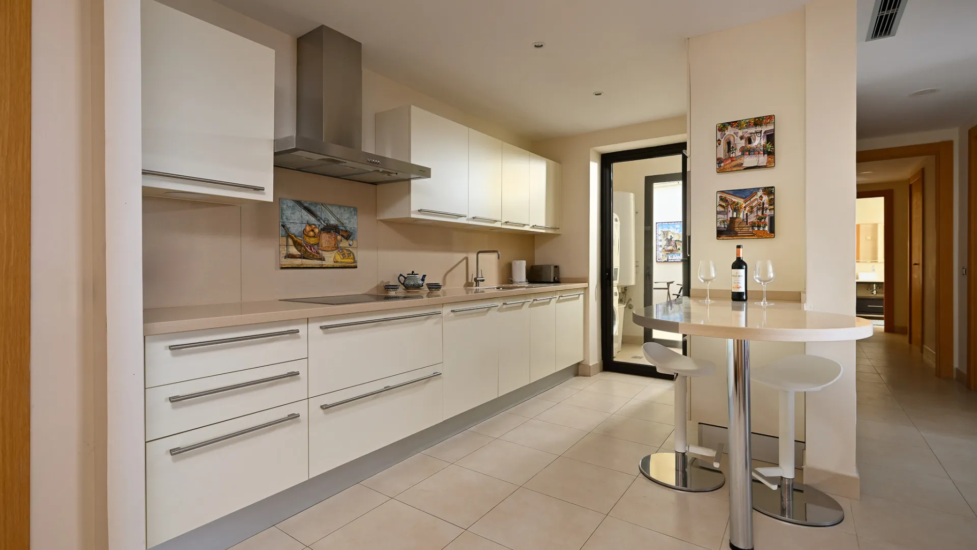 Se vende apartamento de 3 dormitorios en Samara