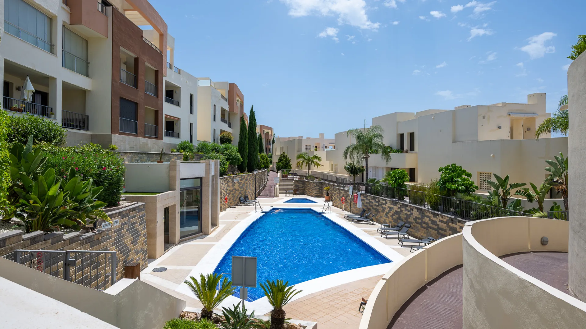 Se vende apartamento de 3 dormitorios en Samara