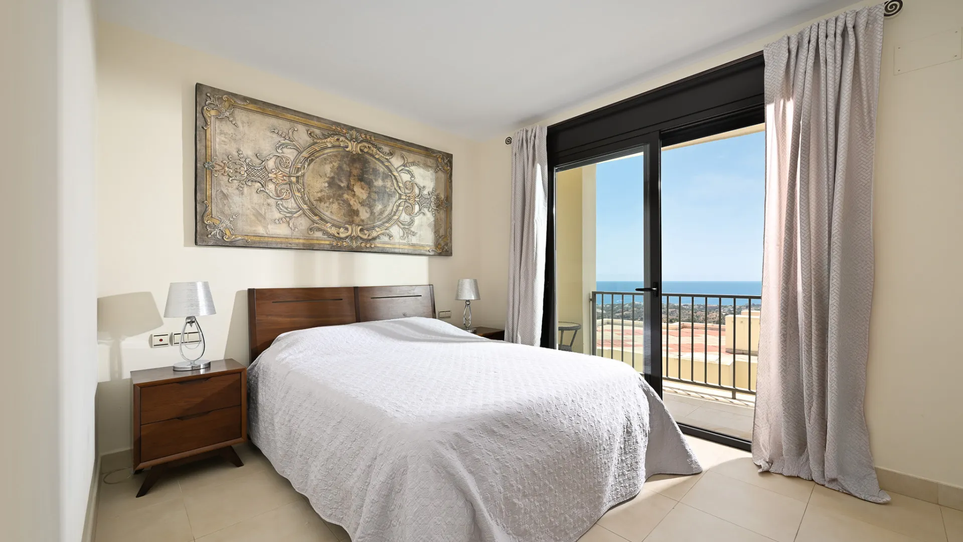 Se vende apartamento de 3 dormitorios en Samara