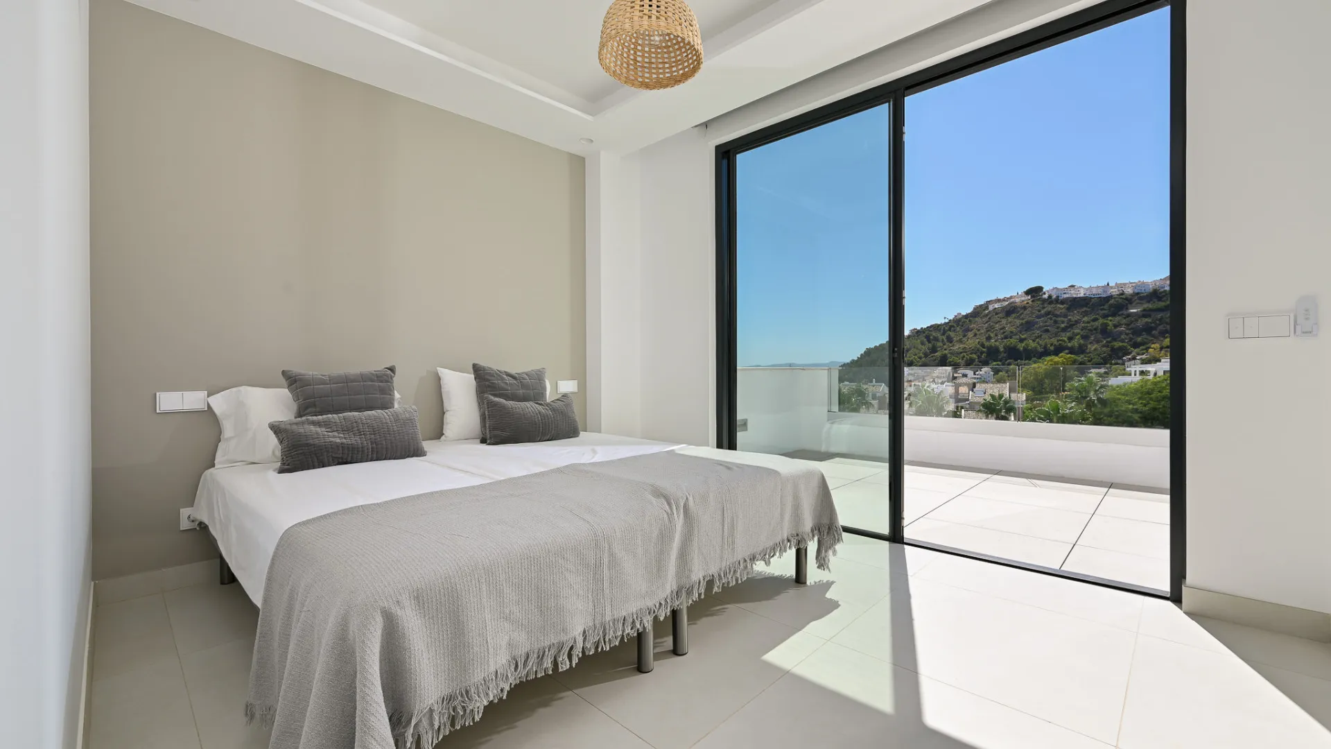 Benalmadena Pueblo, villa pareada a la venta con 4 dormitorios