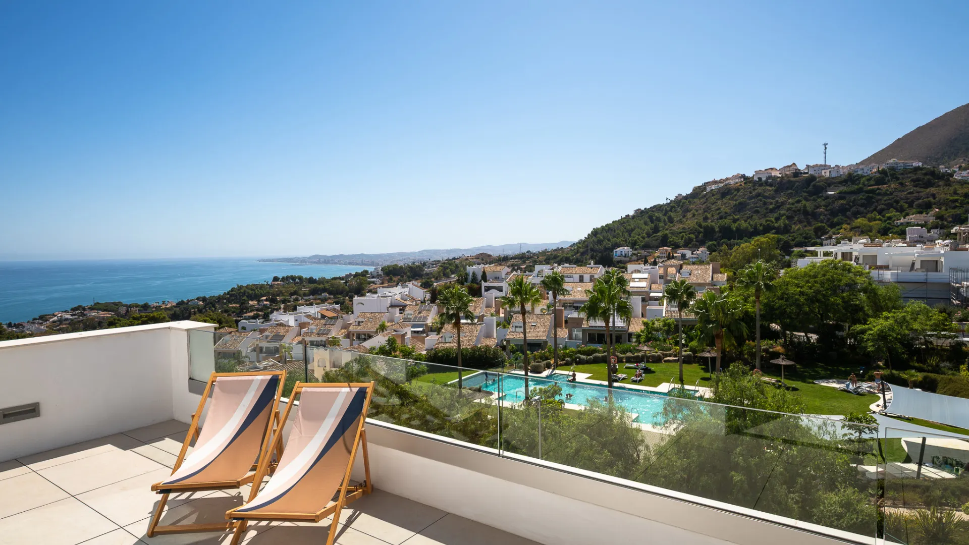 Benalmadena Pueblo, villa pareada a la venta con 4 dormitorios