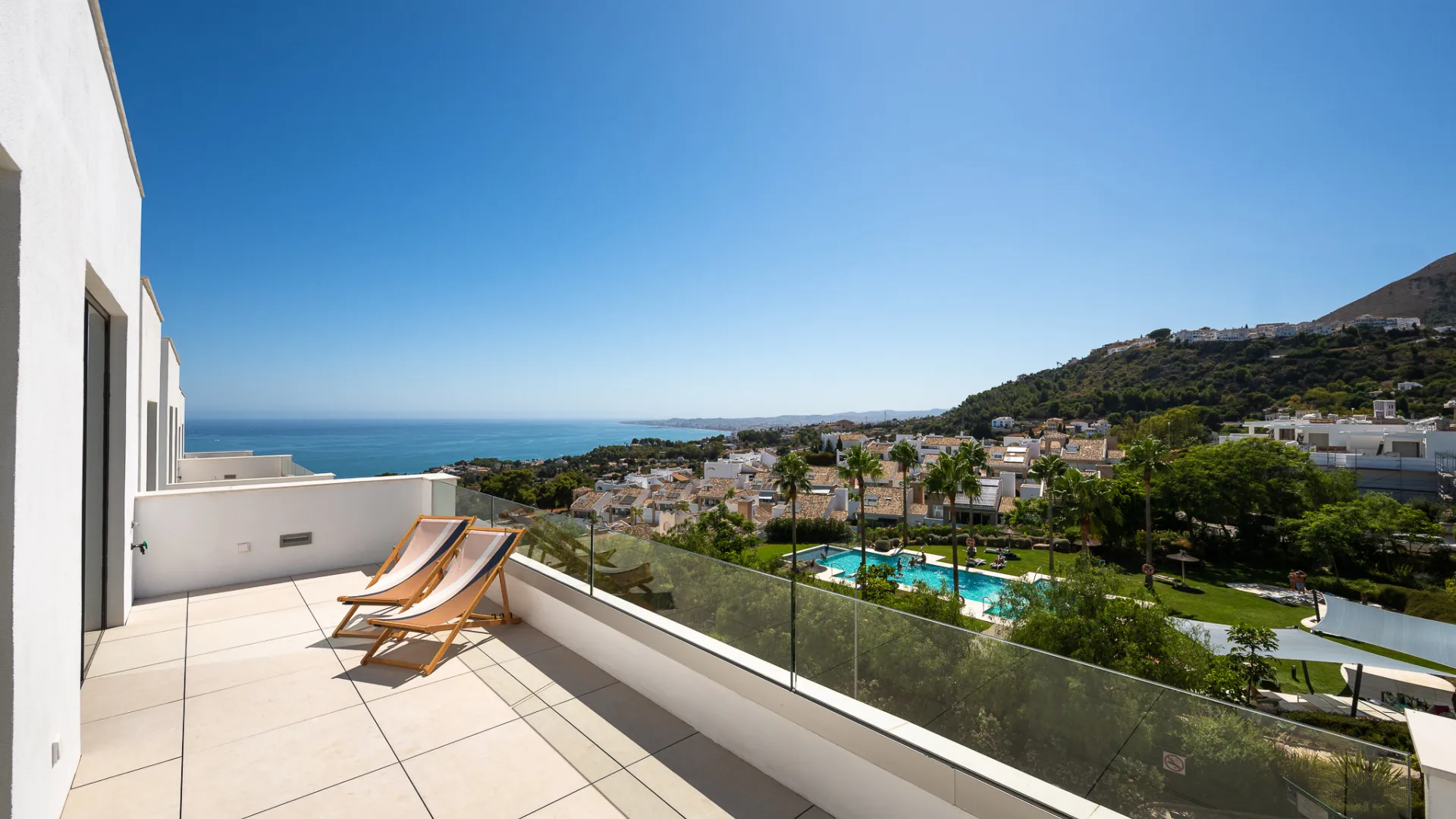 Benalmadena Pueblo, villa pareada a la venta con 4 dormitorios