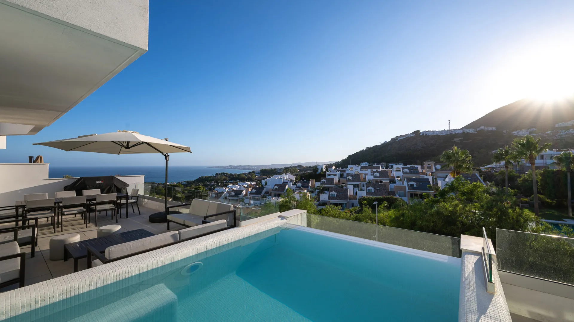 Benalmadena Pueblo, villa pareada a la venta con 4 dormitorios