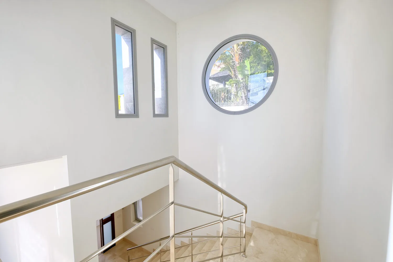 Comprar villa en Puerto del Capitan de 4 dormitorios