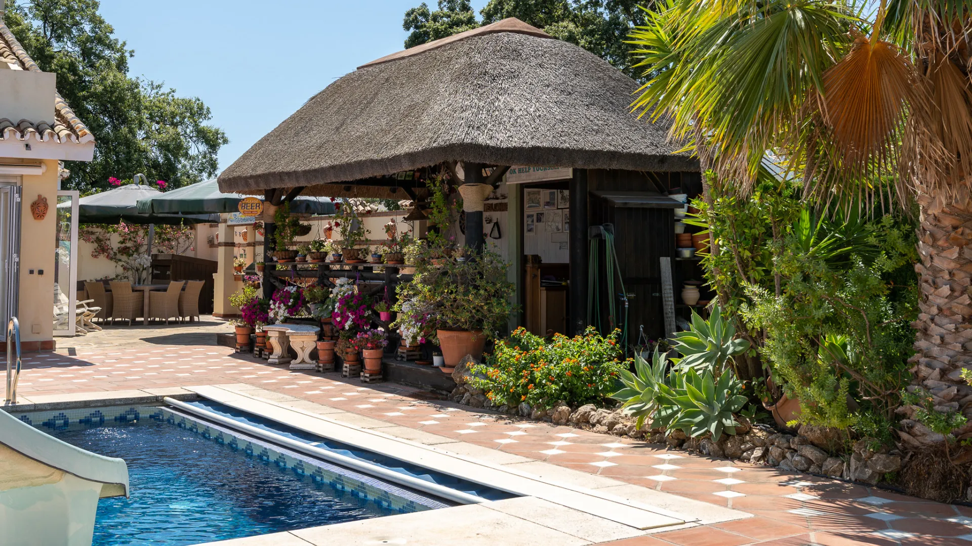 For sale villa in Calahonda with 3 bedrooms