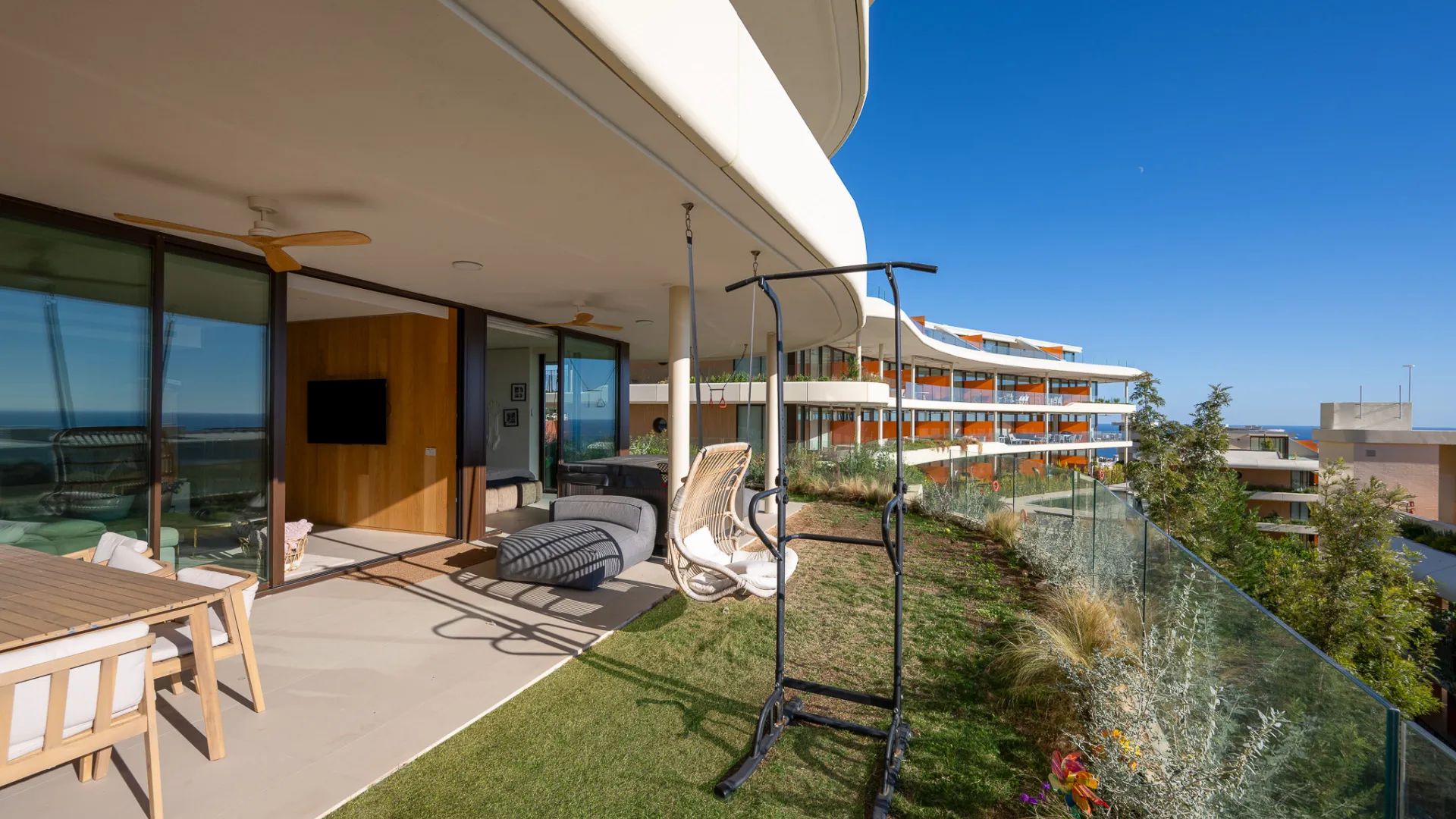 3 bedrooms ground floor apartment for sale in El Higueron