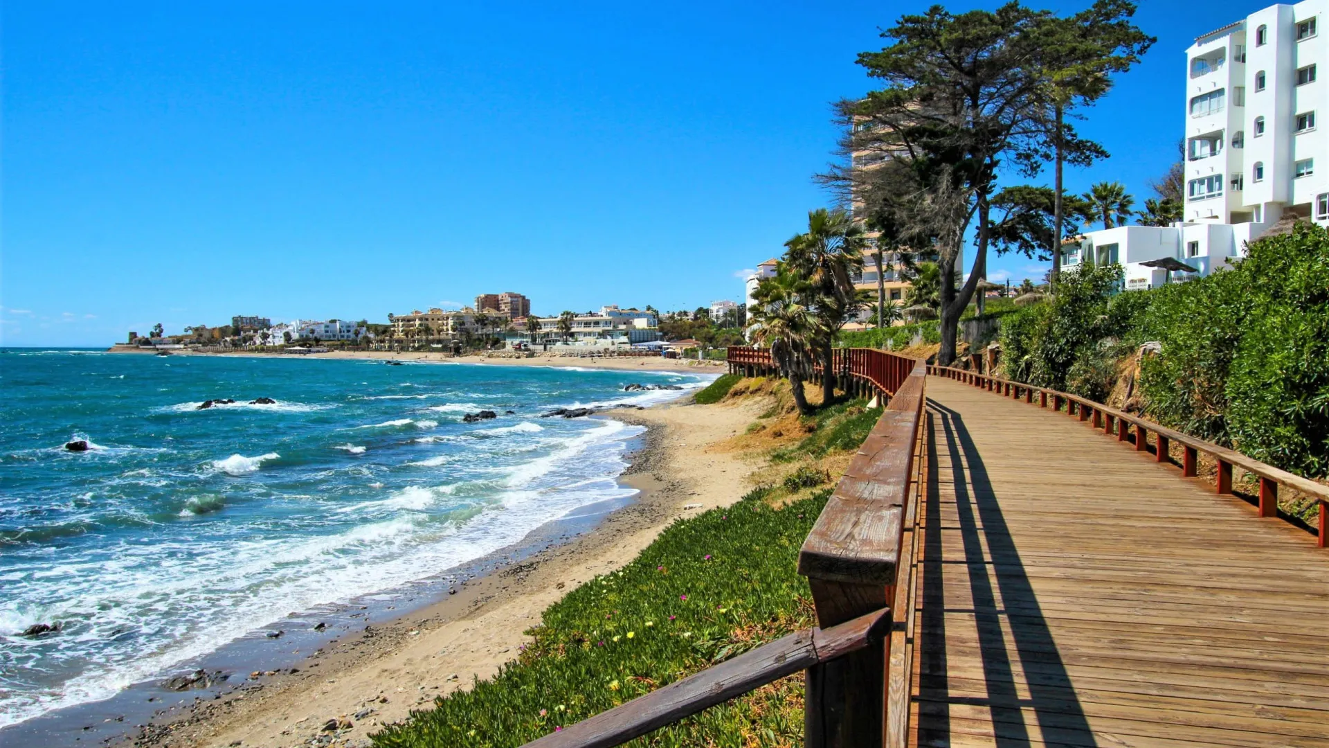 4 bedrooms town house in Cala de Mijas for sale