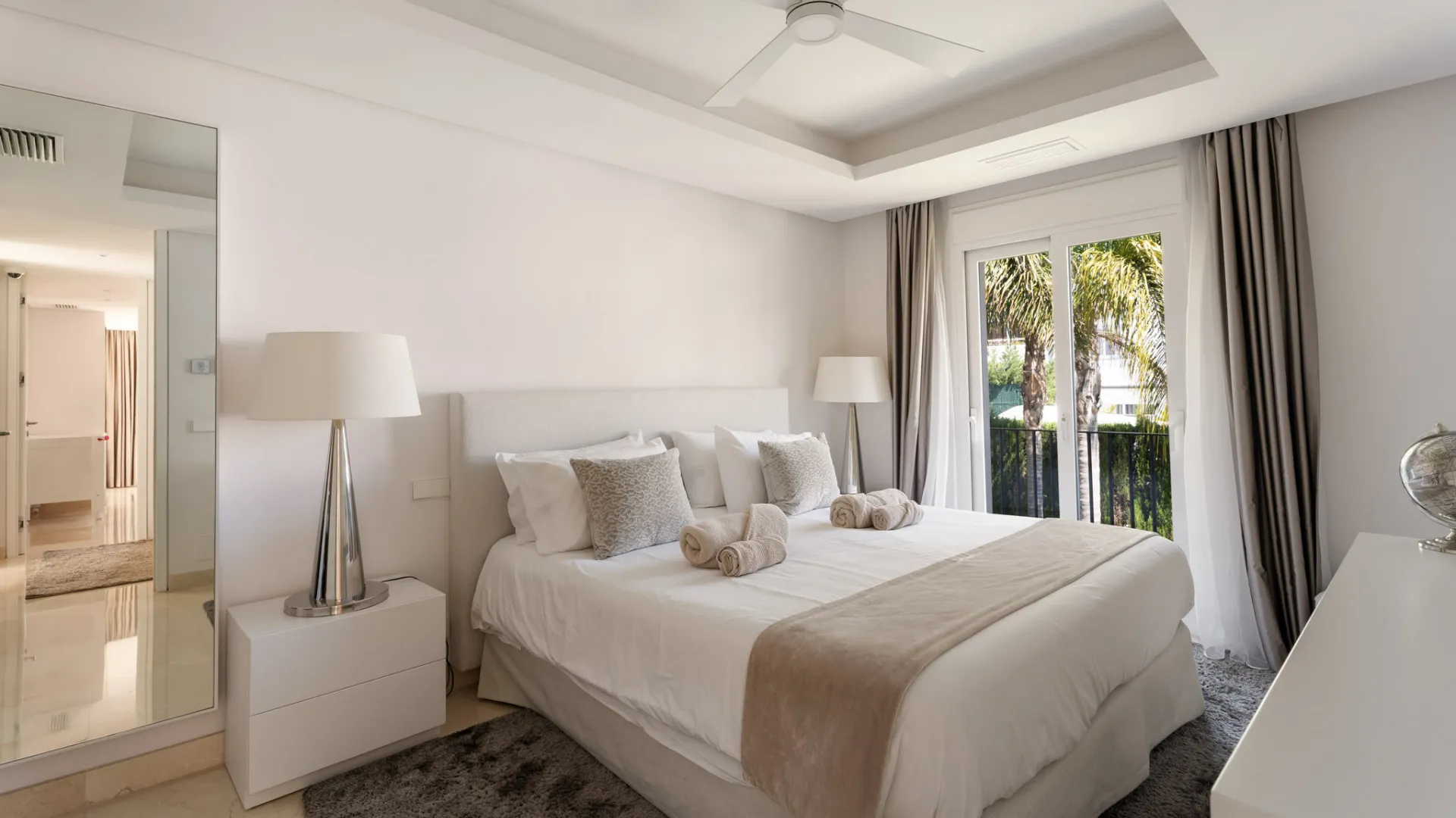 Comprar villa en Nueva Andalucia con 6 dormitorios