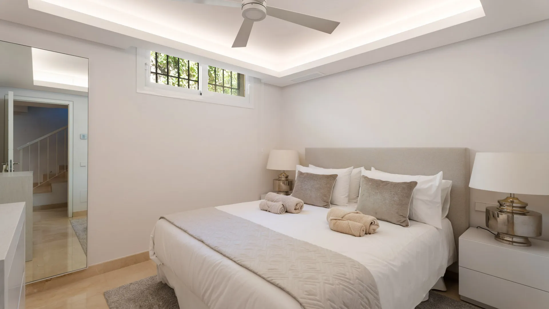 Comprar villa en Nueva Andalucia con 6 dormitorios