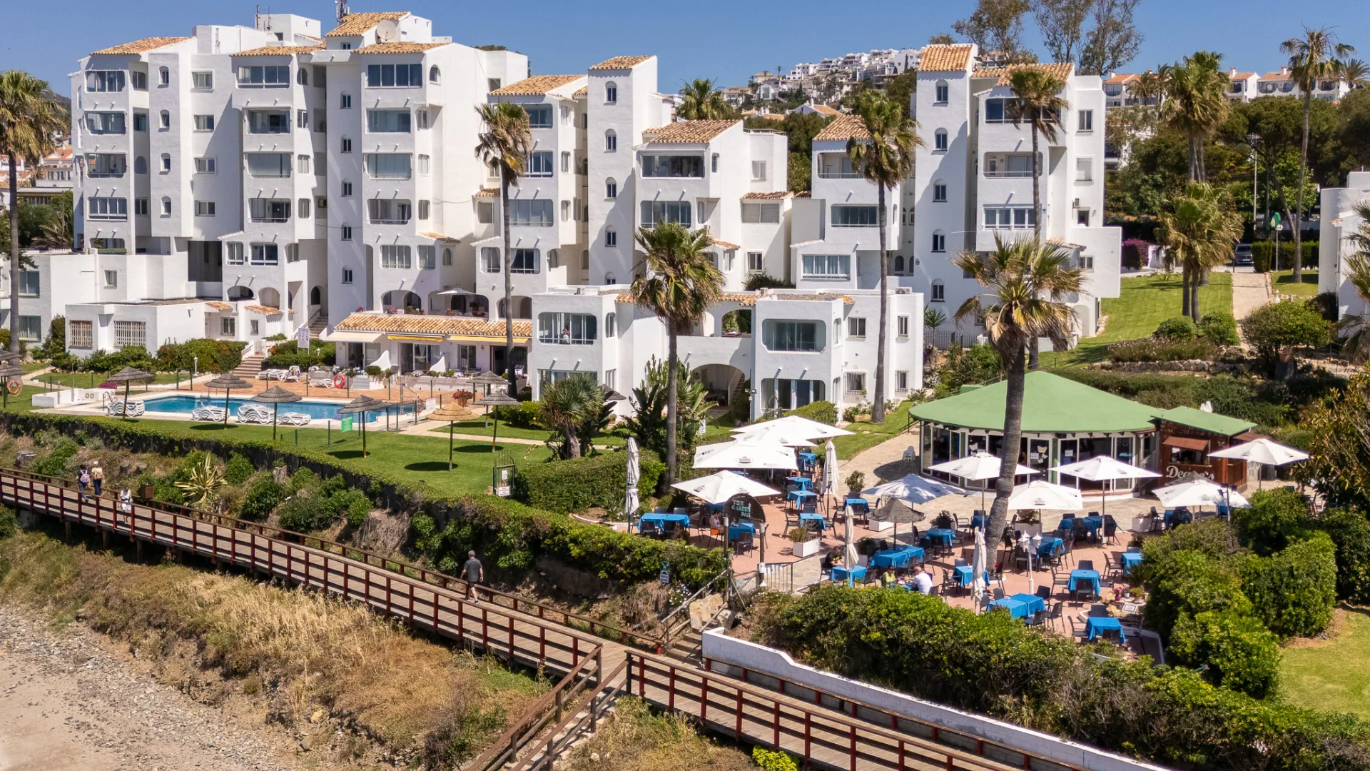 Apartment for sale in Riviera del Sol with 3 bedrooms