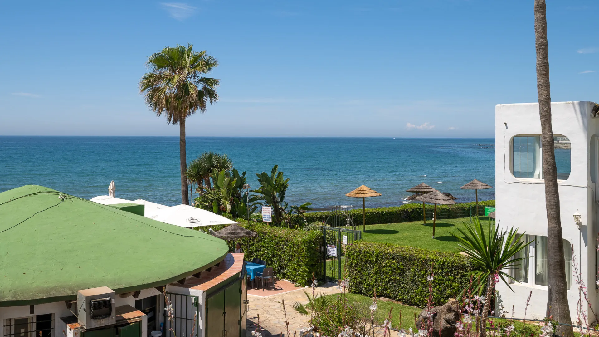 Apartment for sale in Riviera del Sol with 3 bedrooms