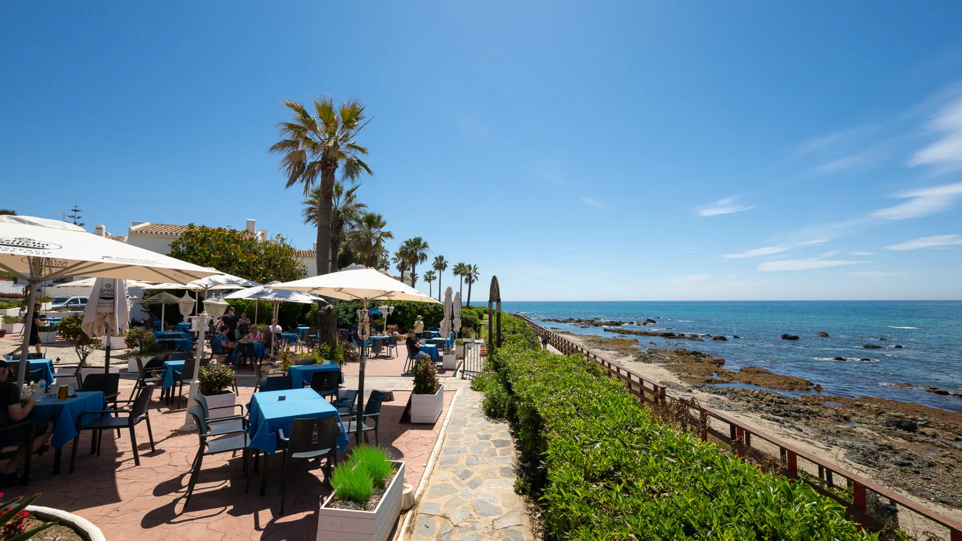 Apartment for sale in Riviera del Sol with 3 bedrooms